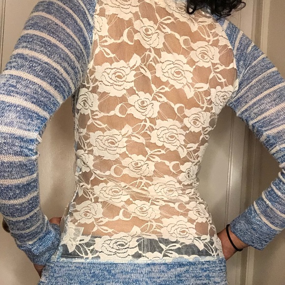 Blue cotton sweater with white stripes/mesh lace. - Picture 3 of 3